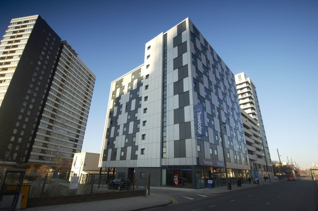 Travelodge London Stratford Hotel Exteriér fotografie