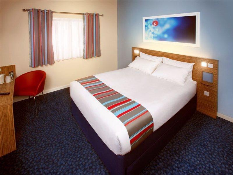 Travelodge London Stratford Hotel Exteriér fotografie